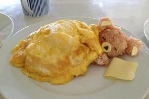 детский завтрак для сына